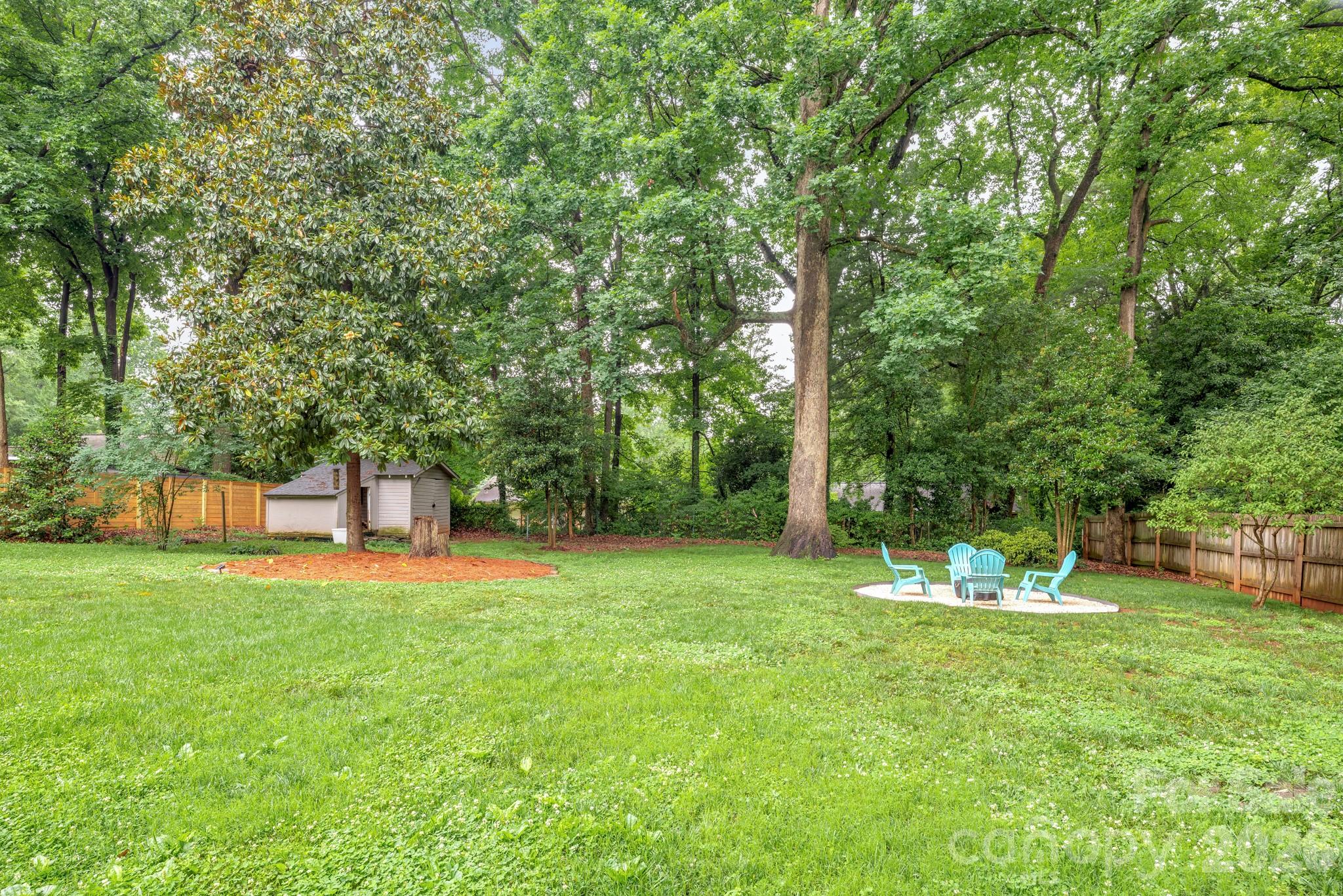 3227 Driftwood Drive Charlotte NC 28205