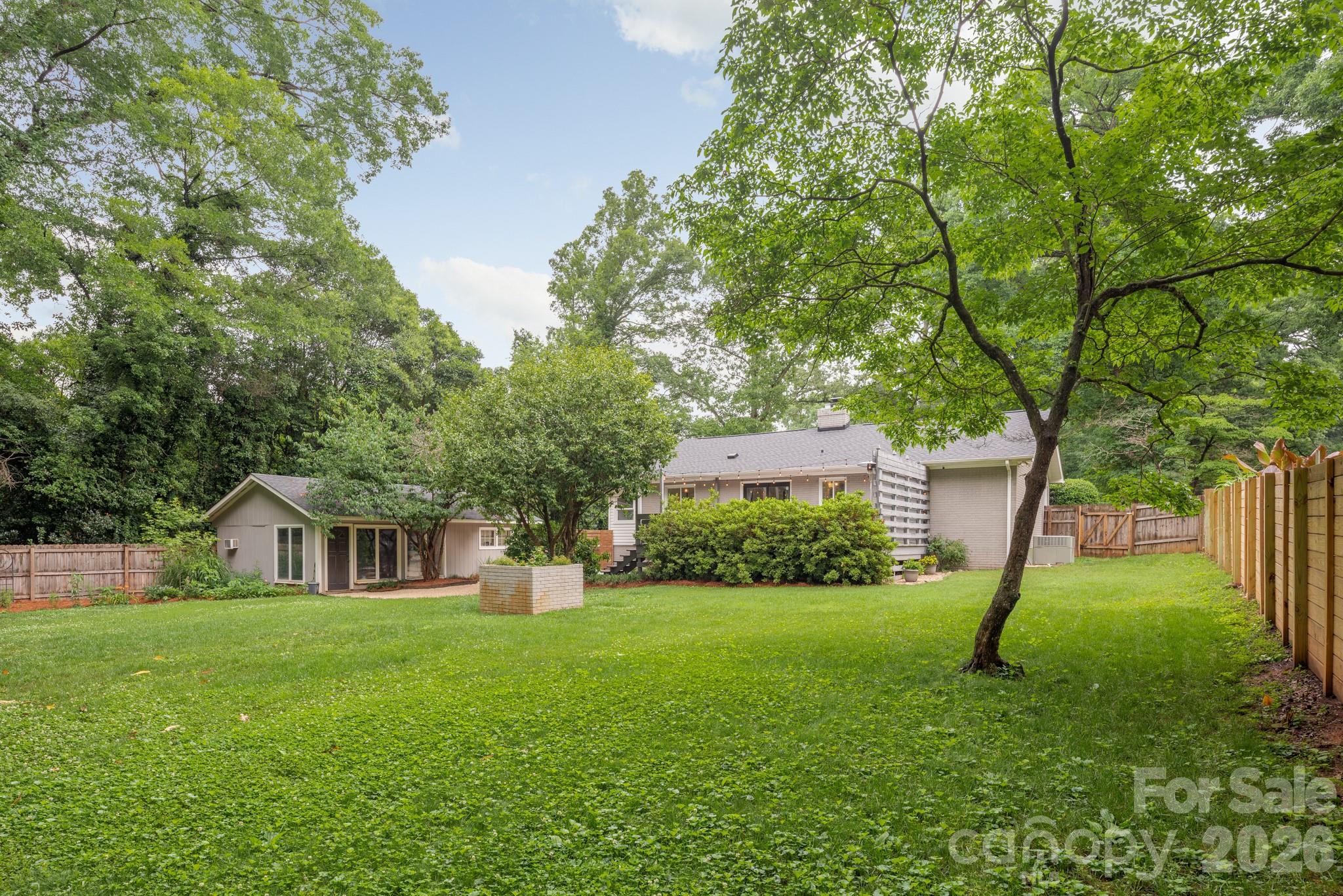 3227 Driftwood Drive Charlotte NC 28205