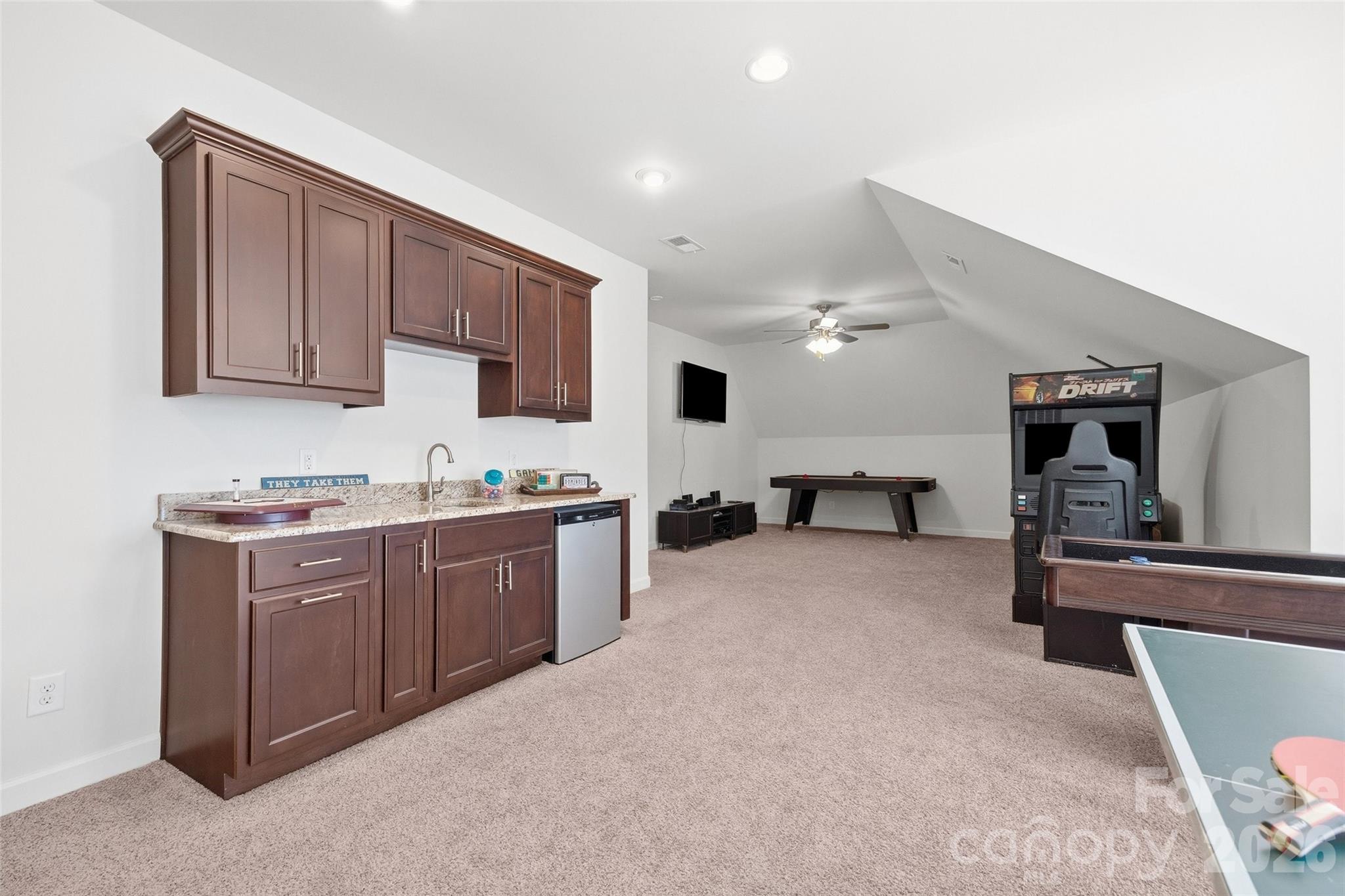17142 Harcombe Drive Charlotte NC 28277
