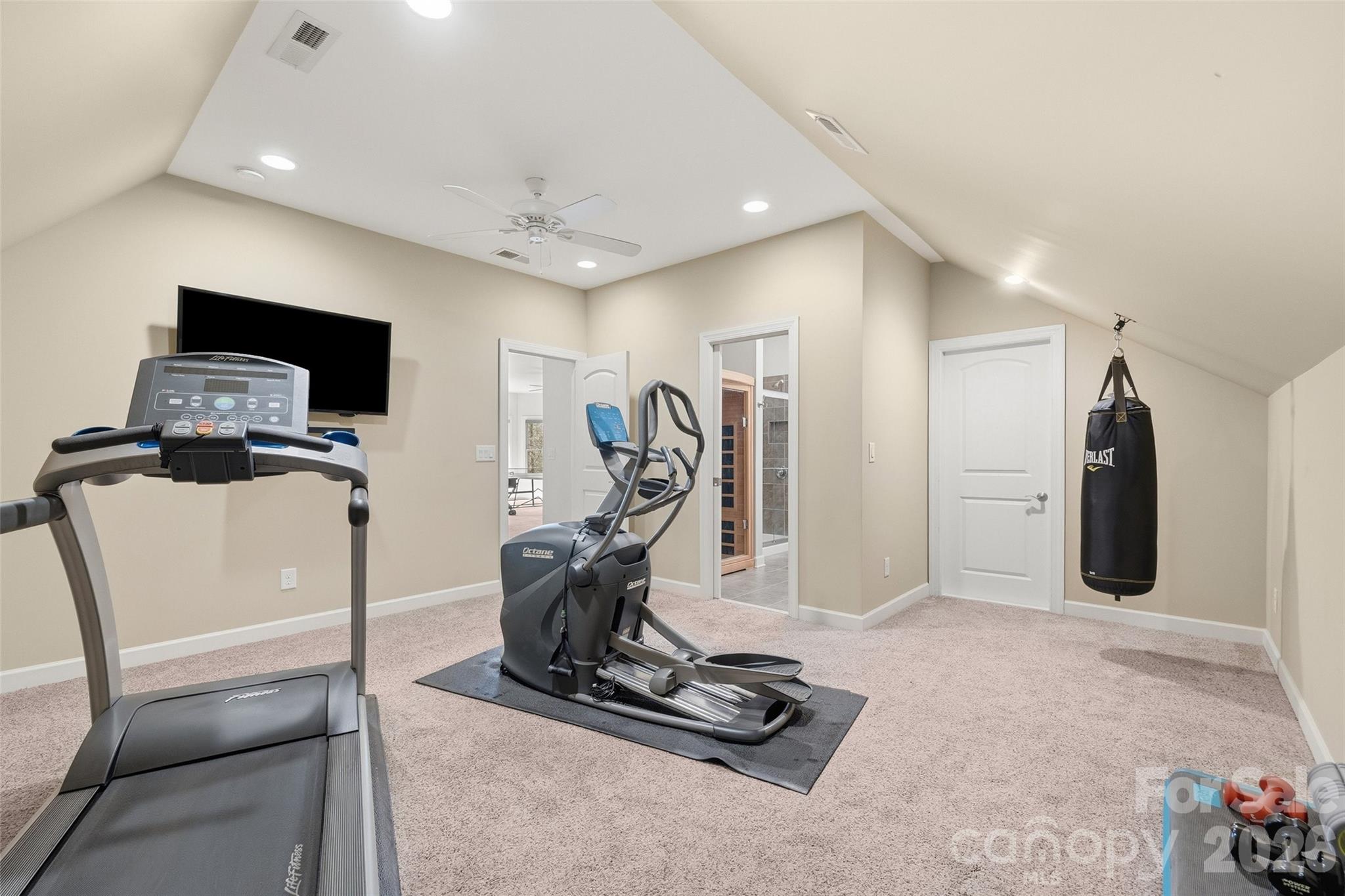 17142 Harcombe Drive Charlotte NC 28277