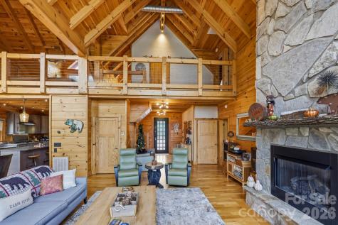 286 Holmstead Drive Lake Lure NC 28746