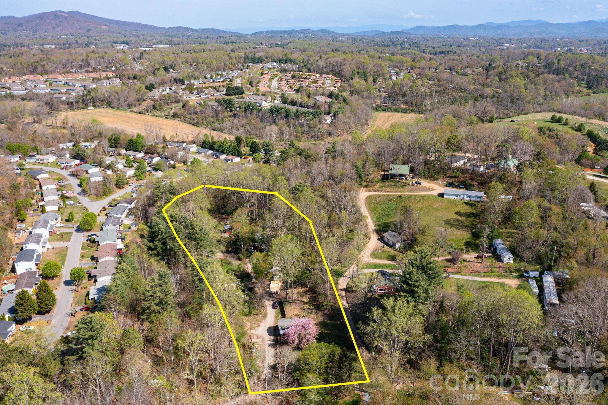 135 Sardis Drive Asheville NC 28806