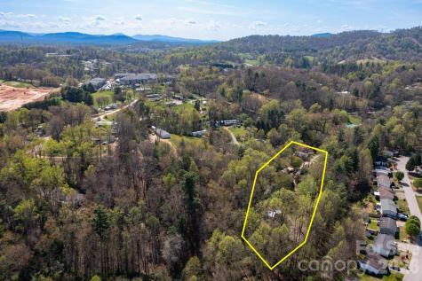 135 Sardis Drive Asheville NC 28806