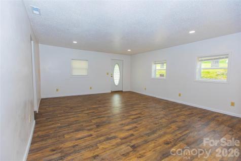 281 Glenwood Drive Marion NC 28752