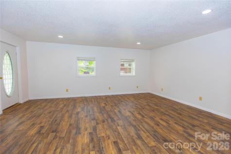 281 Glenwood Drive Marion NC 28752