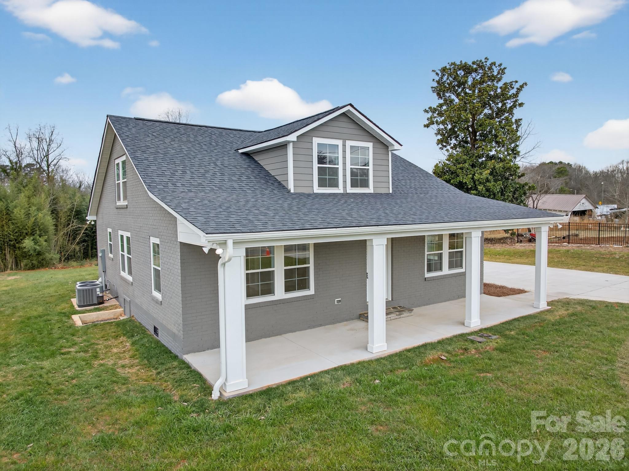 109 S Main Street Granite Falls NC 28630