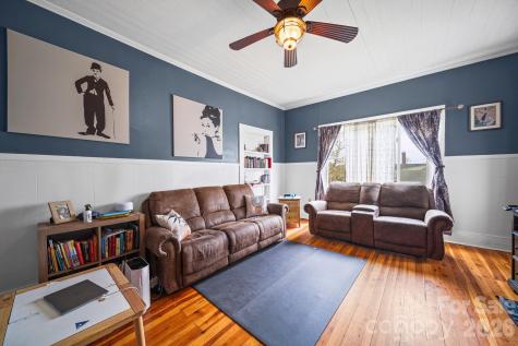 333 N Main Street Mount Pleasant NC 28124