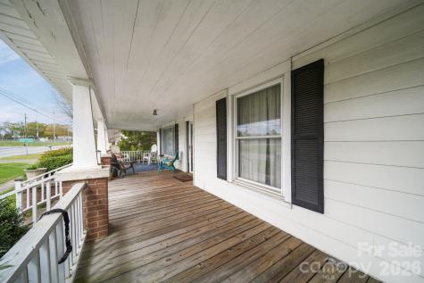333 N Main Street Mount Pleasant NC 28124