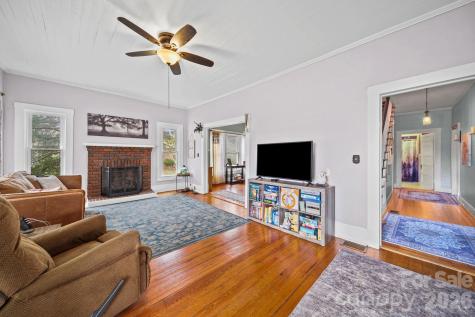 333 N Main Street Mount Pleasant NC 28124