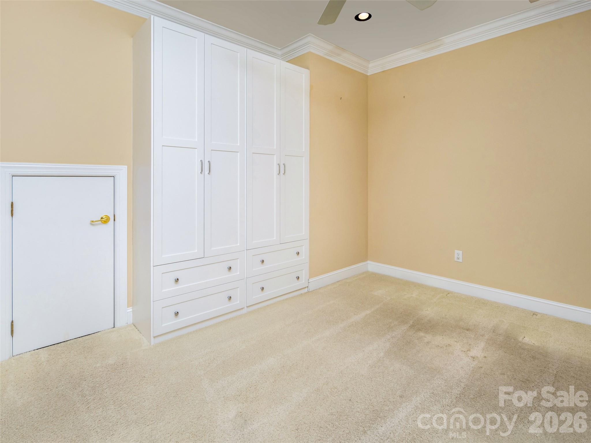 124 Towne Place Drive Hendersonville NC 28792