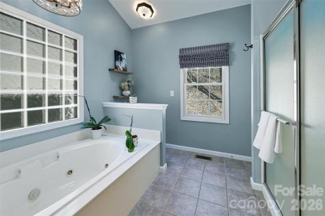 94 Squirrel Trail Hendersonville NC 28791
