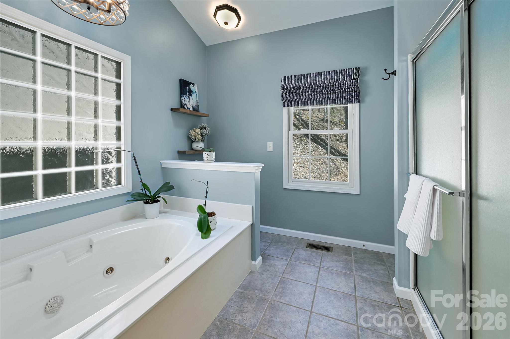 94 Squirrel Trail Hendersonville NC 28791