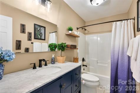 94 Squirrel Trail Hendersonville NC 28791