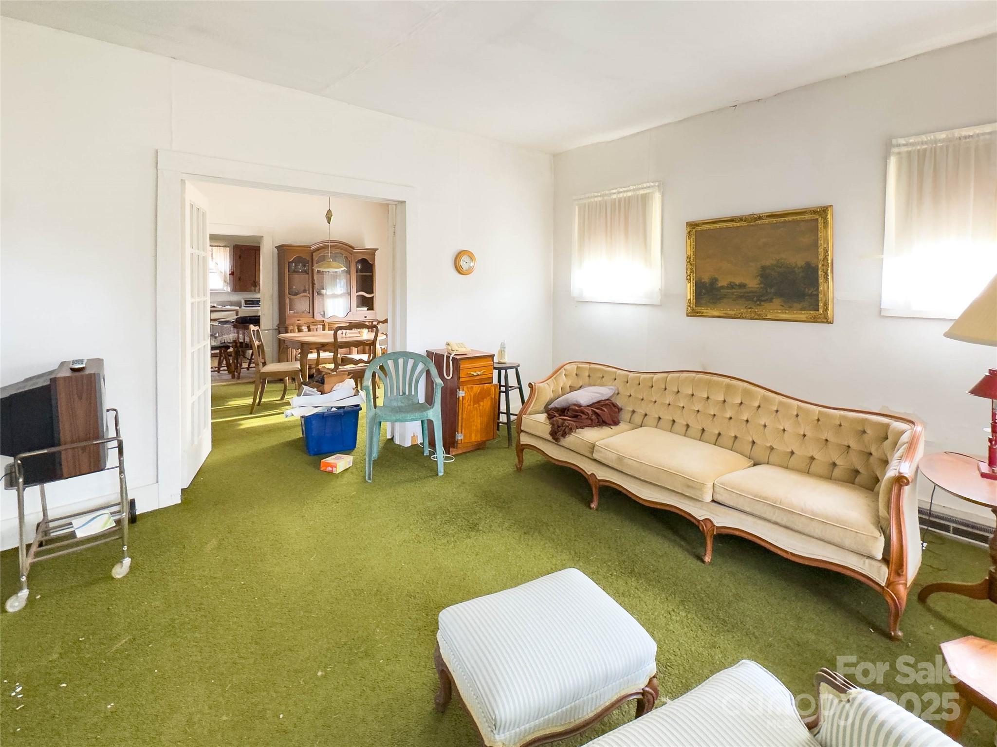 141 Burleson Drive Bakersville NC 28705