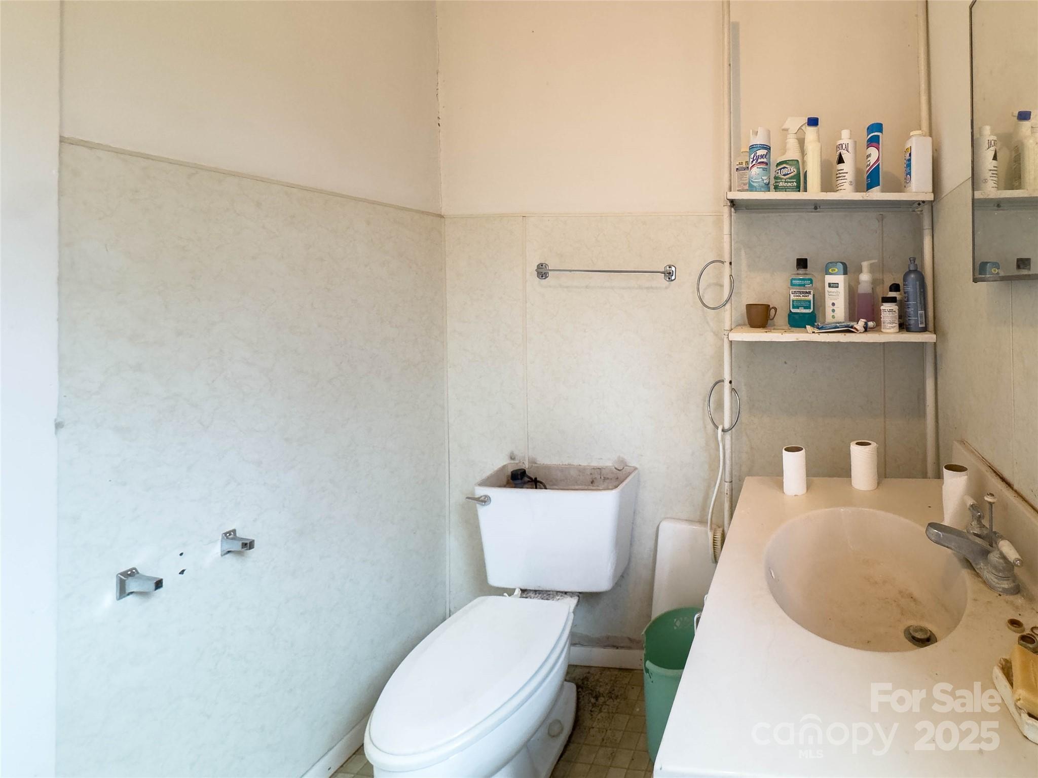 141 Burleson Drive Bakersville NC 28705