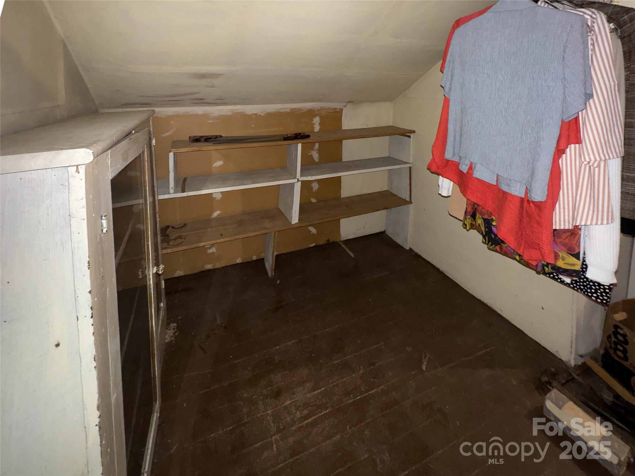 141 Burleson Drive Bakersville NC 28705