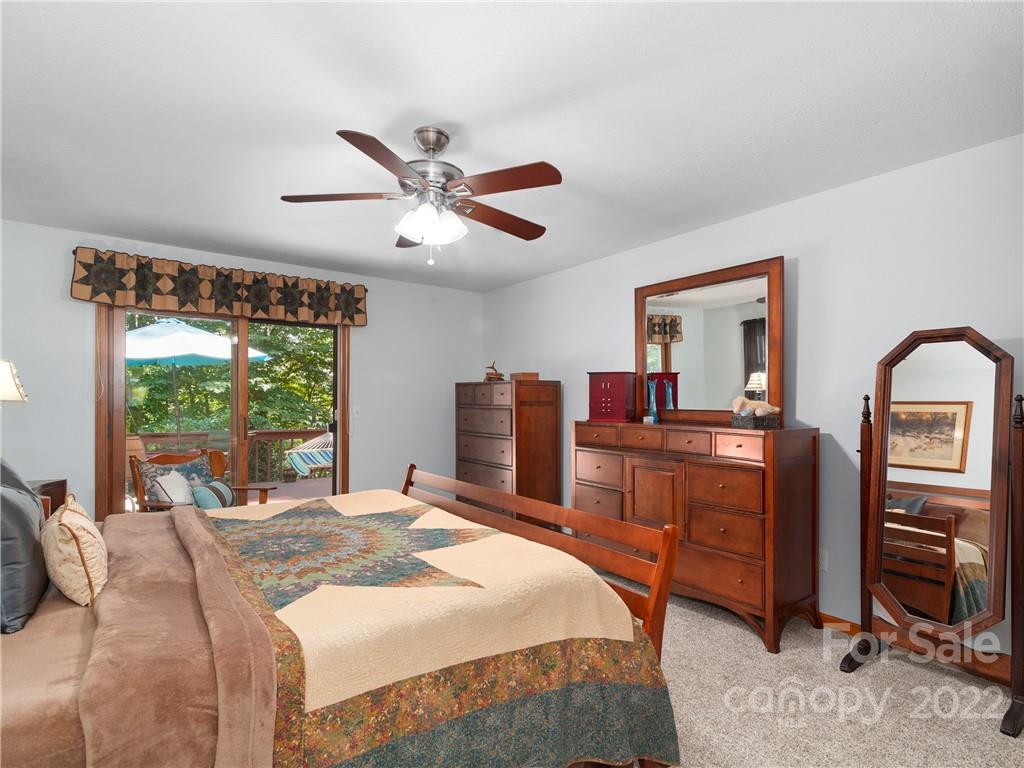 271 Tara Nova Drive Waynesville NC 28786