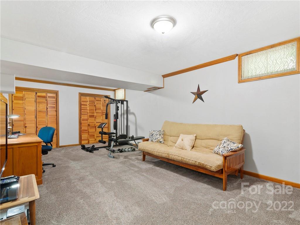 271 Tara Nova Drive Waynesville NC 28786
