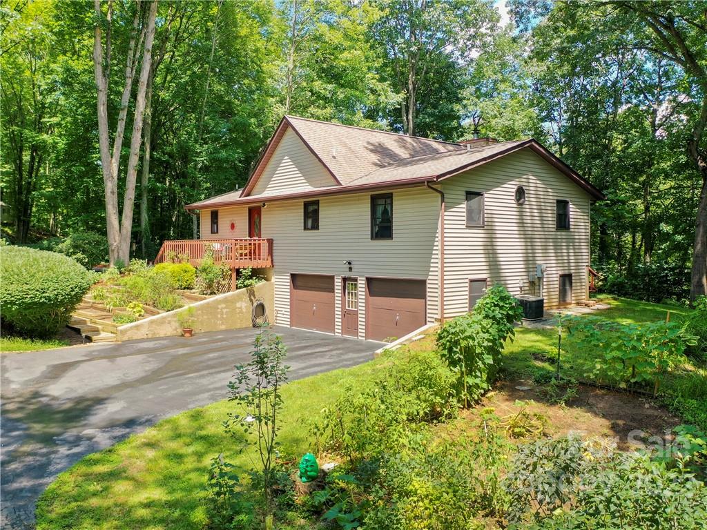 271 Tara Nova Drive Waynesville NC 28786