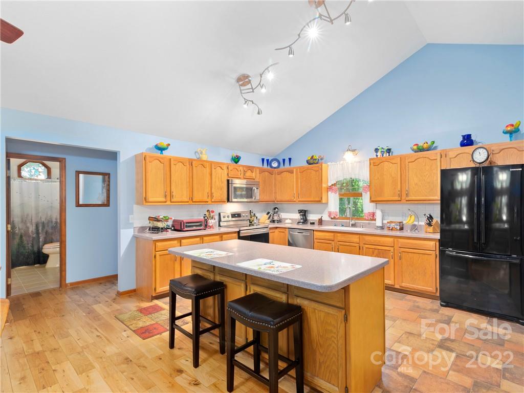 271 Tara Nova Drive Waynesville NC 28786