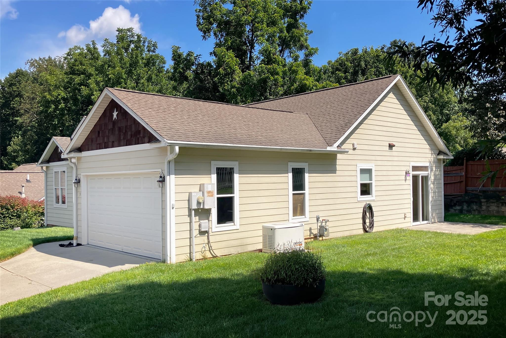 3 Catalina Court Asheville NC 28806