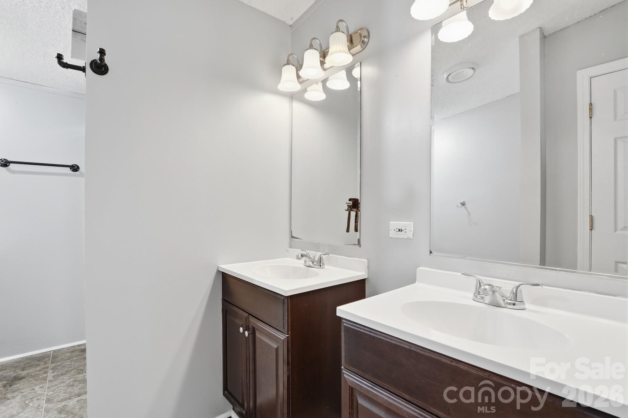 605 Ridgewood Court Mount Holly NC 28120