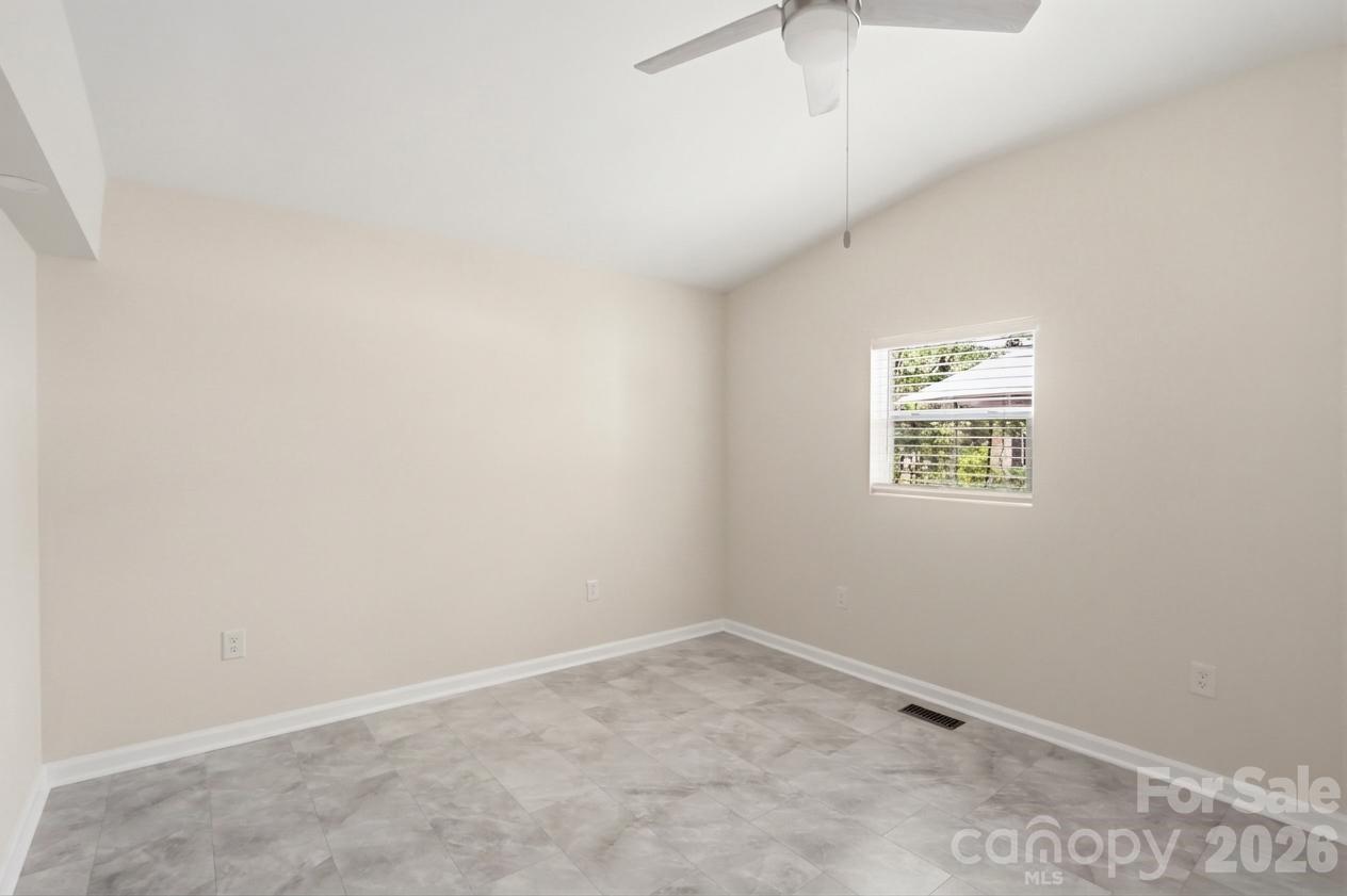 605 Ridgewood Court Mount Holly NC 28120