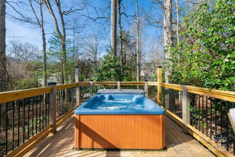 20 Meeks Road Black Mountain NC 28711