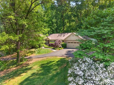 537 Saint Cloud Drive Statesville NC 28625