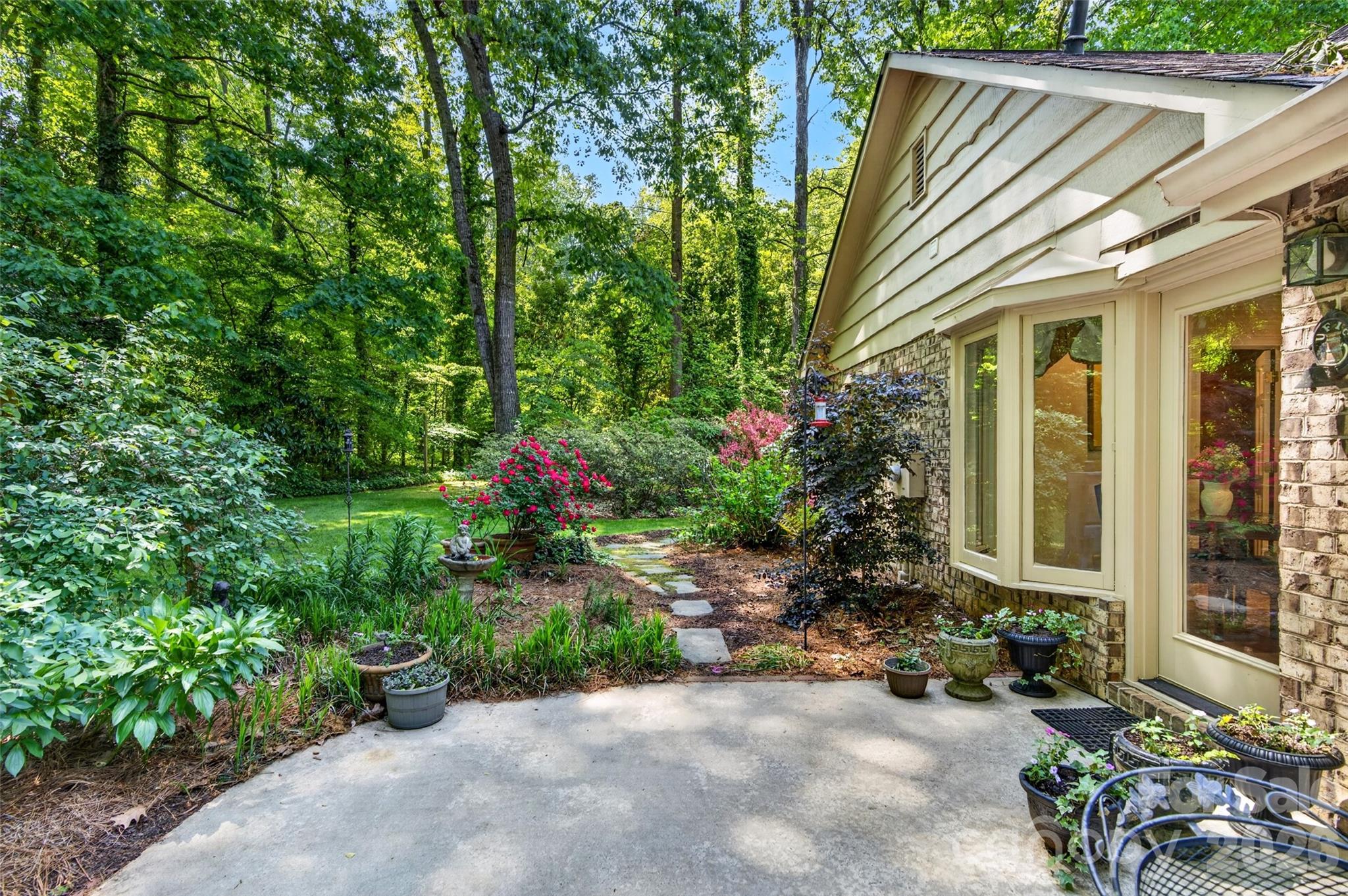 537 Saint Cloud Drive Statesville NC 28625