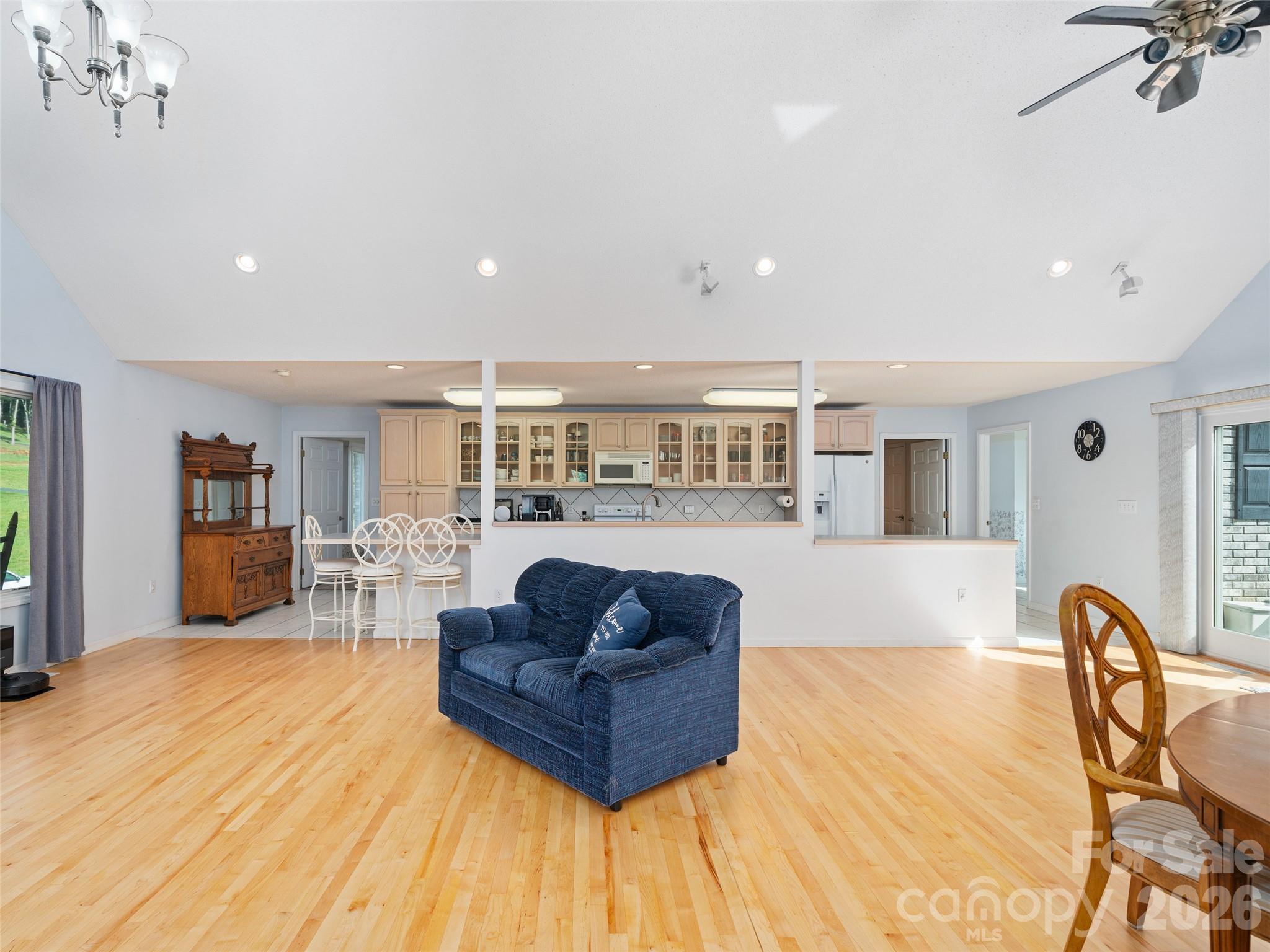 124 W Dogwood Circle Burnsville NC 28714