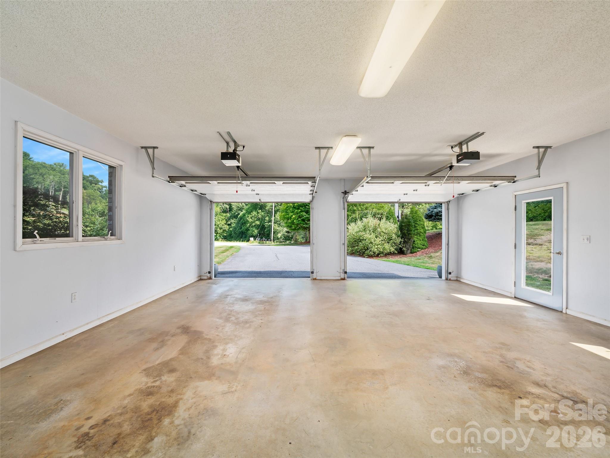 124 W Dogwood Circle Burnsville NC 28714