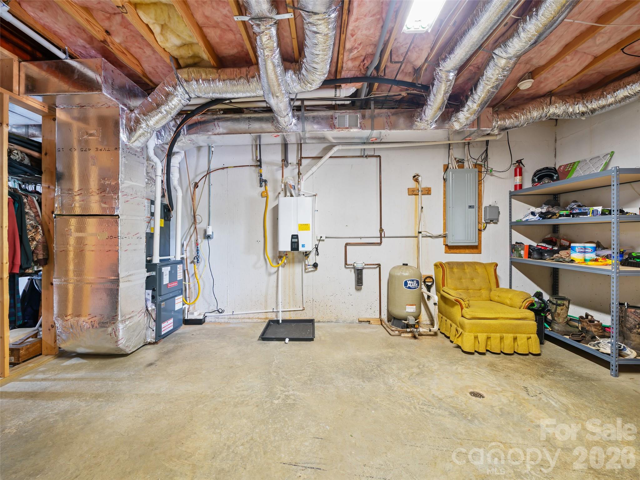 124 W Dogwood Circle Burnsville NC 28714