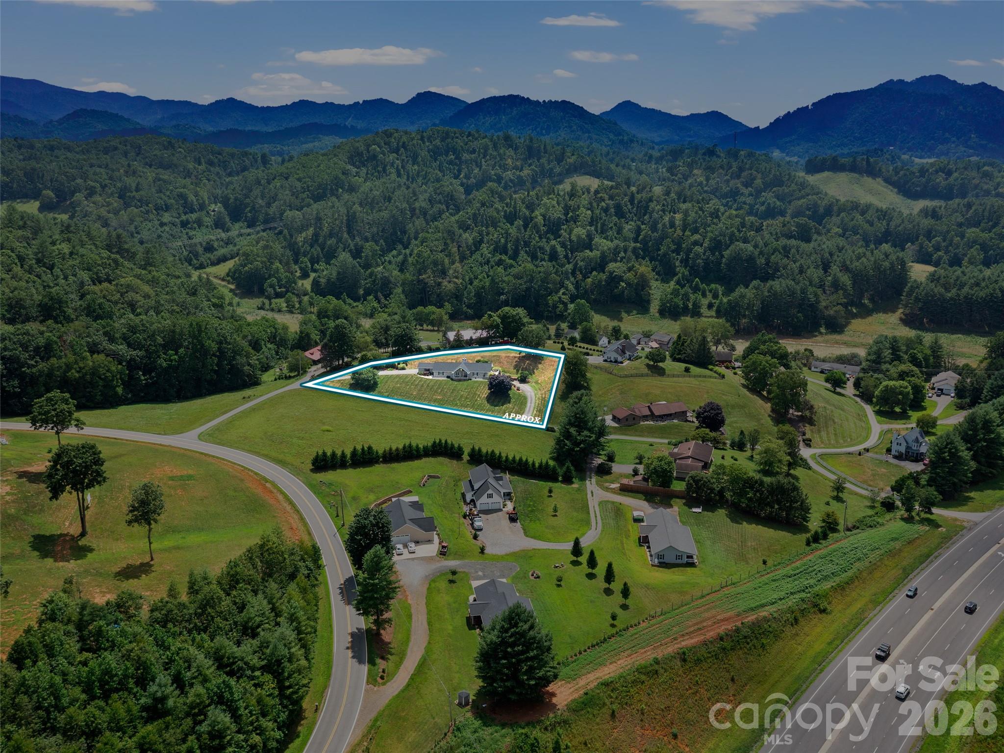 124 W Dogwood Circle Burnsville NC 28714