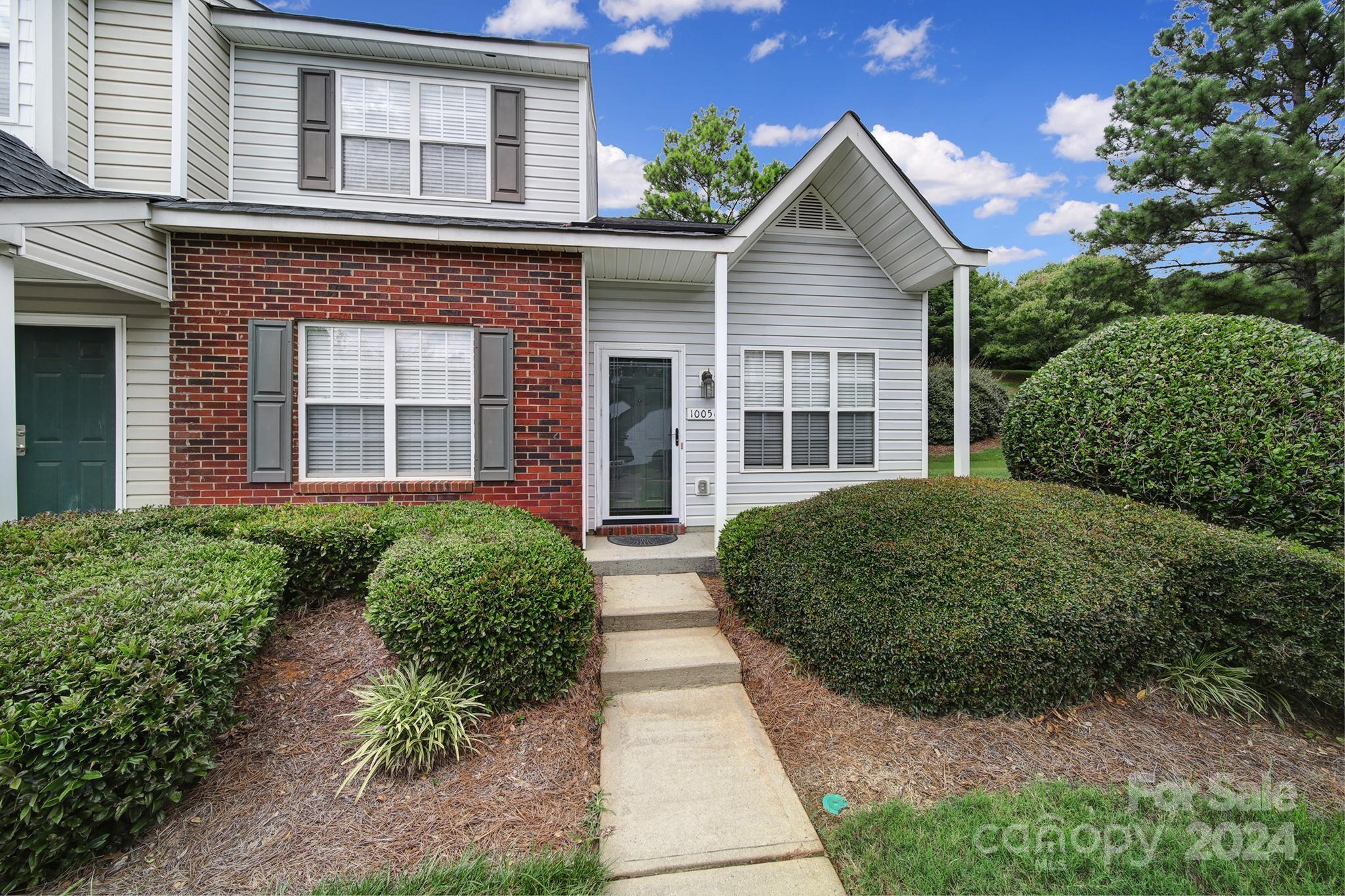 10056 Pergola View Court Charlotte NC 28213