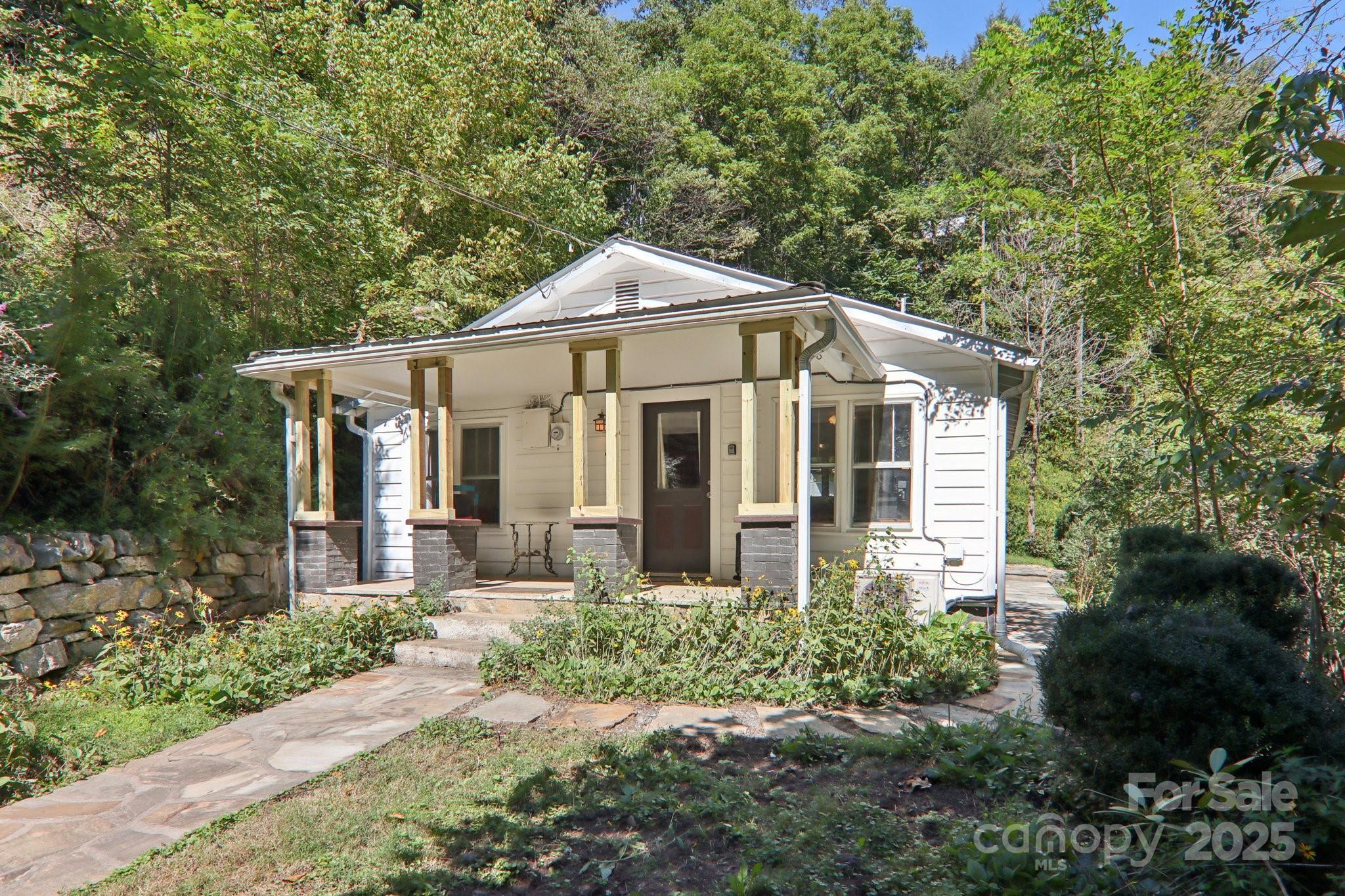 280 Panhandle Road Marshall NC 28753