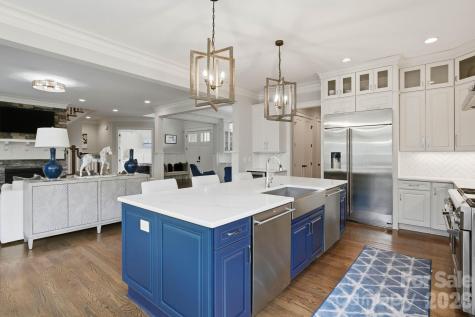 2256 Rock Creek Drive Charlotte NC 28226