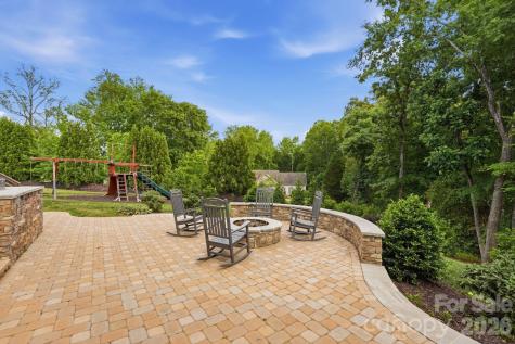 2256 Rock Creek Drive Charlotte NC 28226
