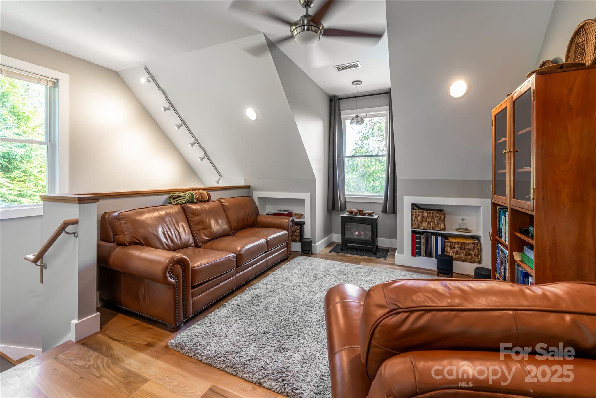 80 Boone Trail Weaverville NC 28787