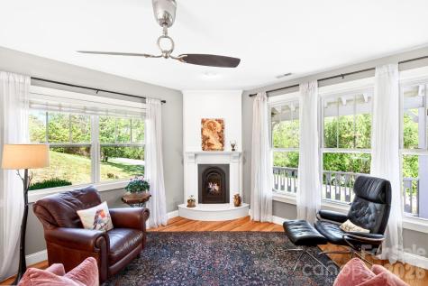 26 Macdougall Lane Weaverville NC 28787