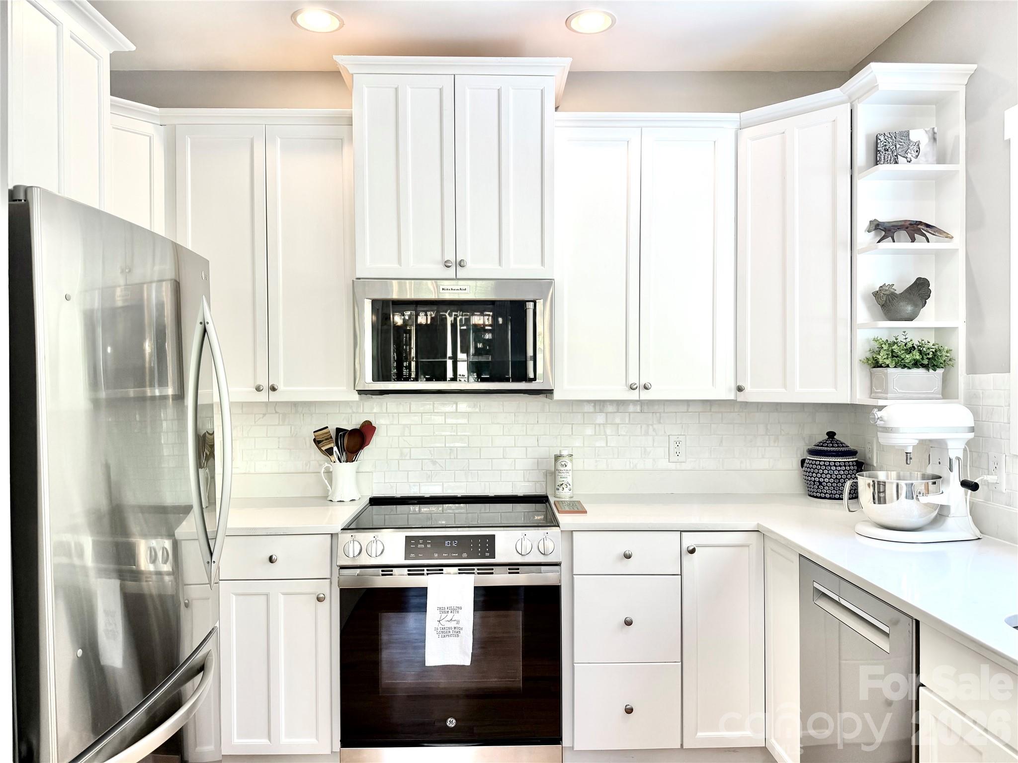 26 Macdougall Lane Weaverville NC 28787