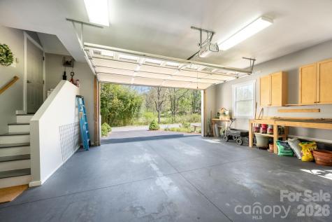 26 Macdougall Lane Weaverville NC 28787