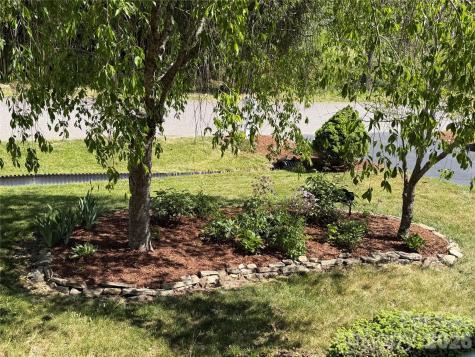 26 Macdougall Lane Weaverville NC 28787