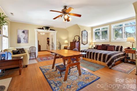 60 Henry Lane Spruce Pine NC 28777