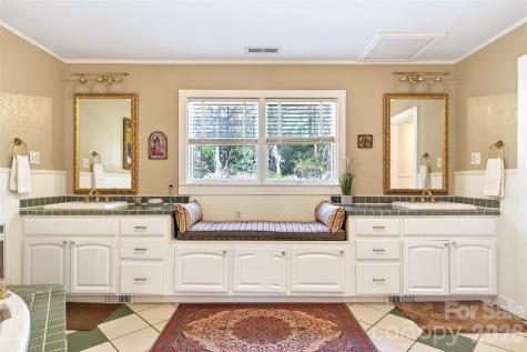 60 Henry Lane Spruce Pine NC 28777