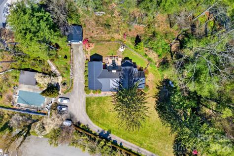 60 Henry Lane Spruce Pine NC 28777