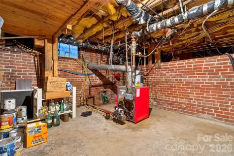 60 Henry Lane Spruce Pine NC 28777