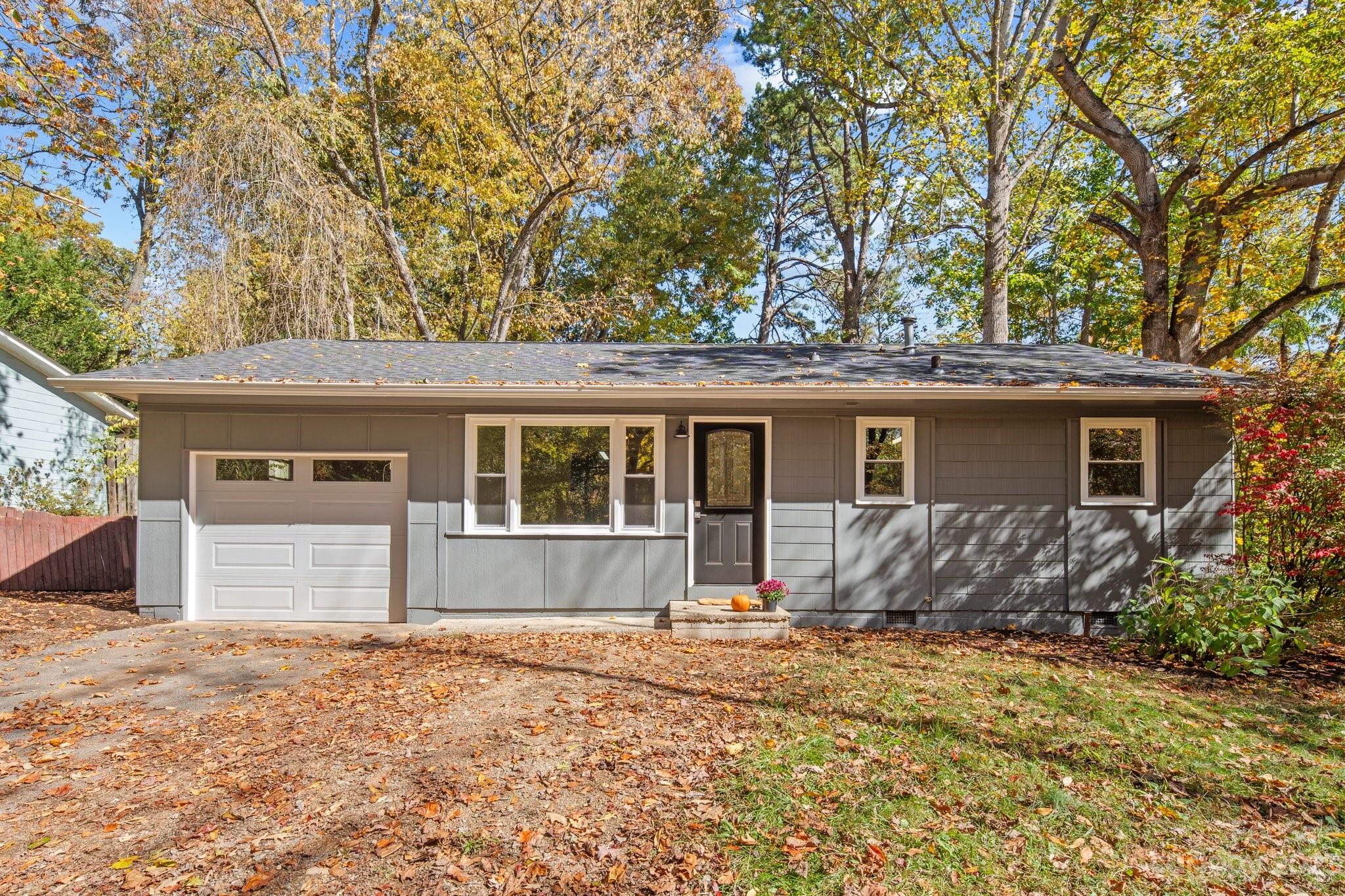 12 Rosemary Road Asheville NC 28806