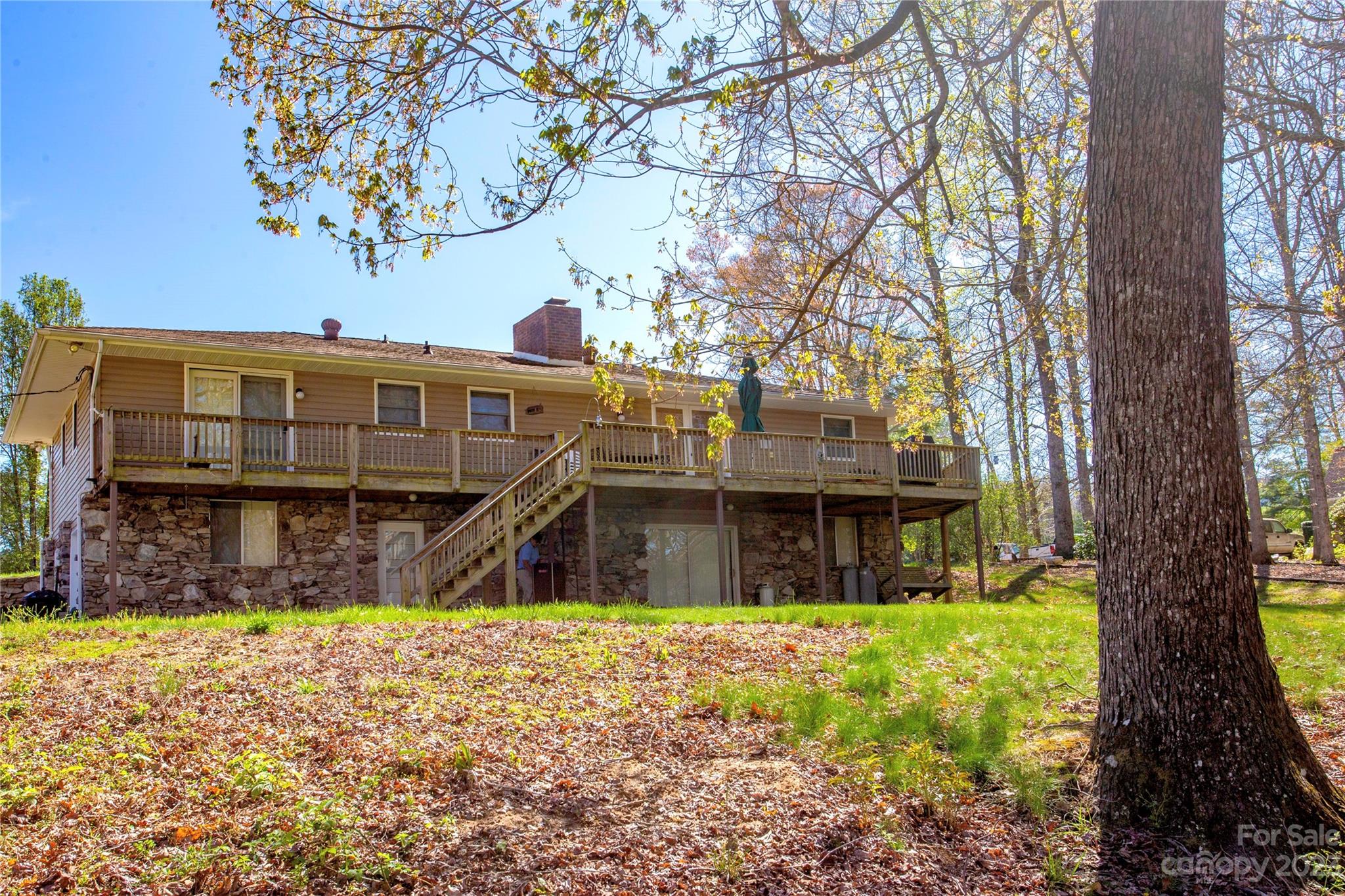 75 Golddigger Drive Candler NC 28715