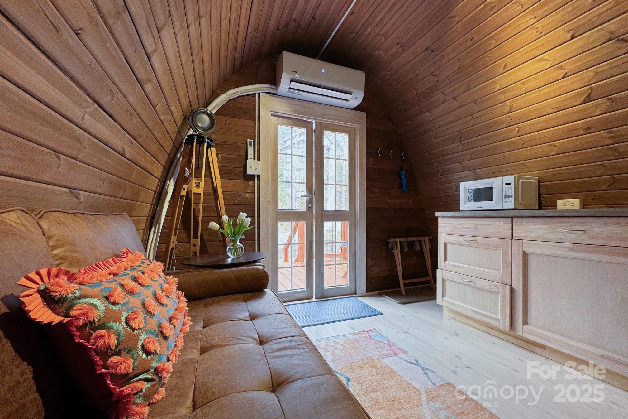 19 Pickwick Road Asheville NC 28803